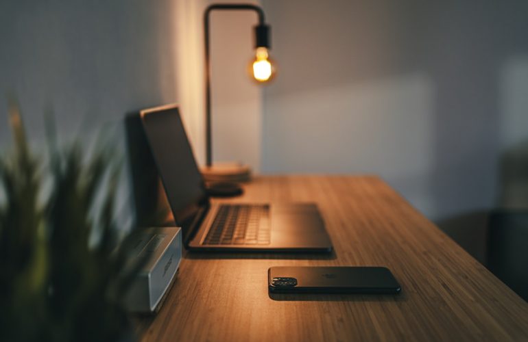 Photo Office desk